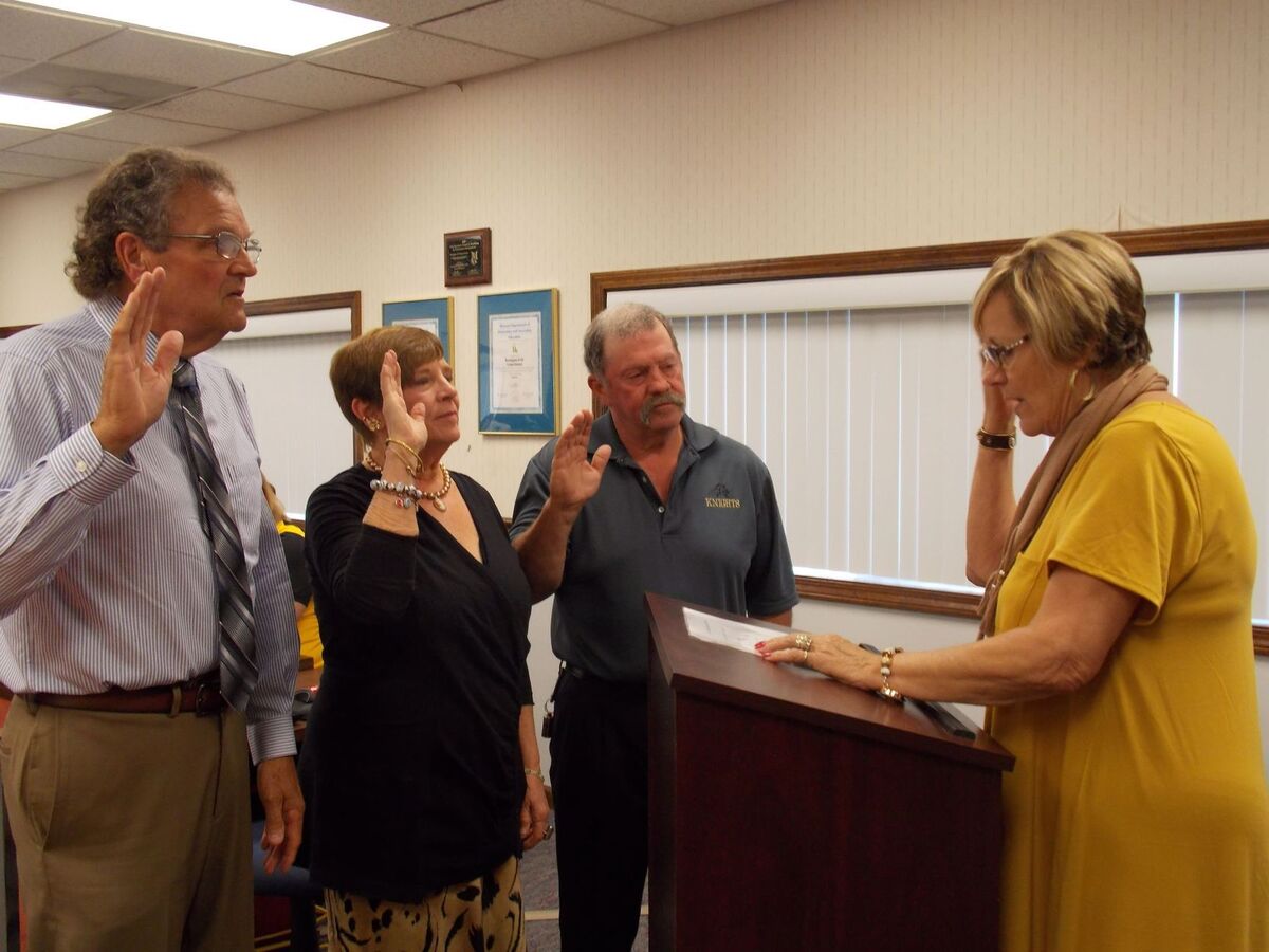 New member joins school board Daily Journal Online