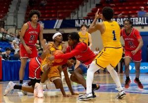 26KEG3f-113_Kristy_Ehart